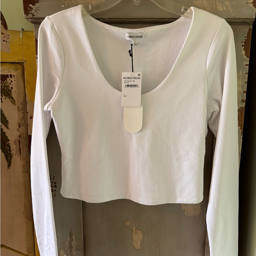 White Ribbed Scoop-Neck Cropped Long Sleeve Top